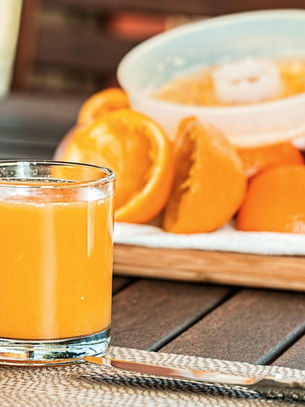 Estudo internacional revela que, em comparação com outras bebidas, pode moderar o aumento da quantidade de açúcar no sangue, contrariando a ideia, difundida nas redes sociais, de que o consumo da bebida provoca picos rápidos de glicose semelhantes aos das bebidas açucaradas