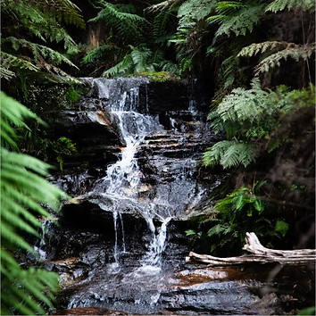 Écoulement de l’eau - Photo gratuite sur Unsplash - Google Chrome.jpg