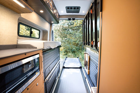 Limitless Van-2-05885.jpg
