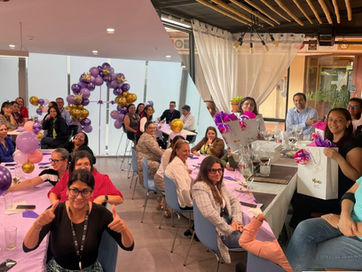 Celebramos a nuestras madres en Grupo Comeca