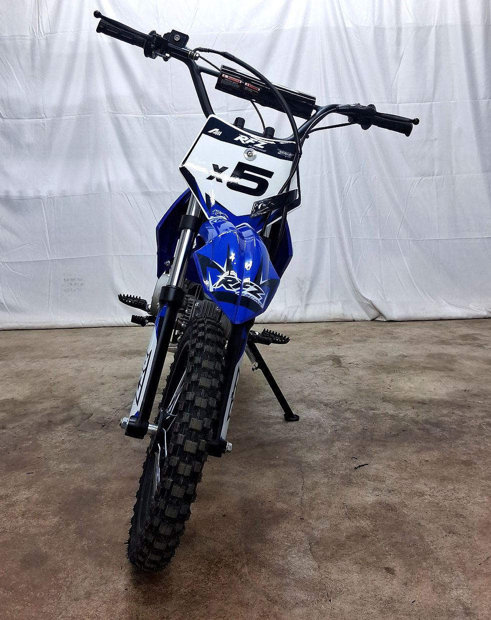 Thumbnail: Apollo X5 Dirt Bike 125cc