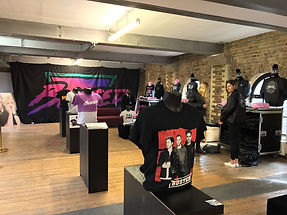 Busted_store_05.jpg