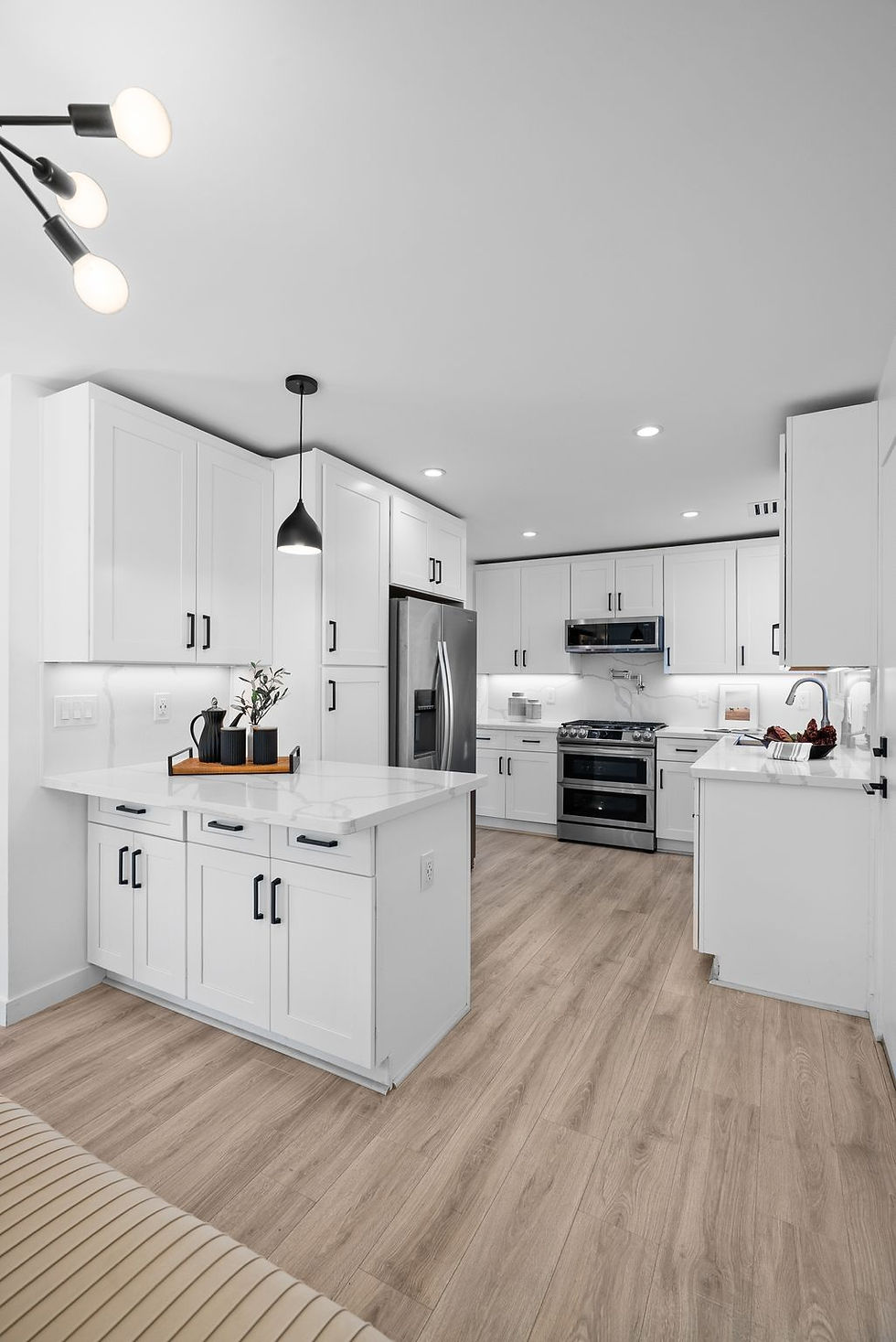 903 Laurel Ave-Photo-28.jpg