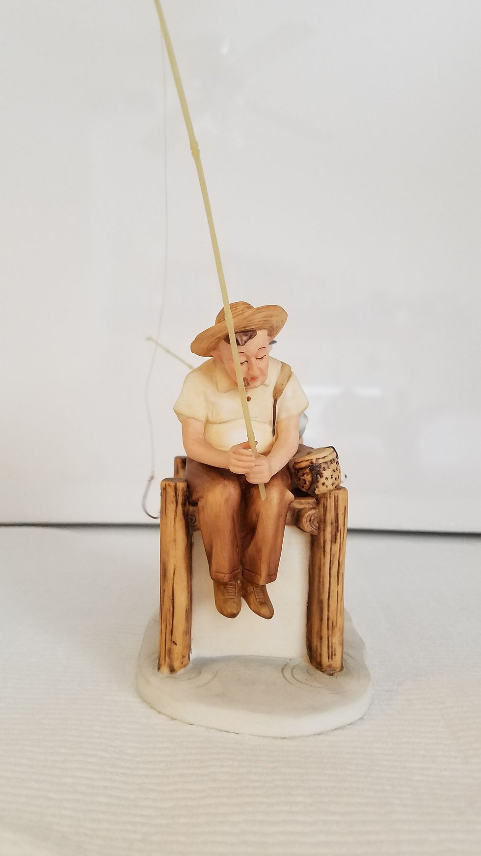 Thumbnail: Summer Lazy Days Figurine