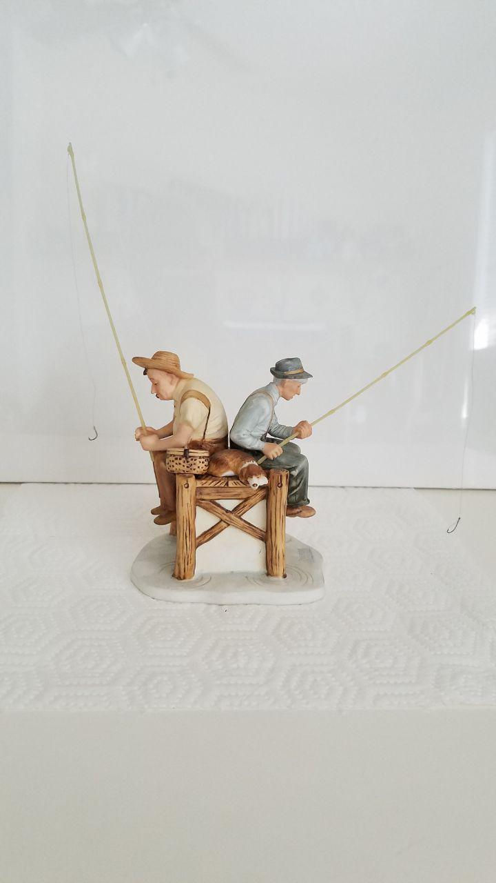 Thumbnail: Summer Lazy Days Figurine