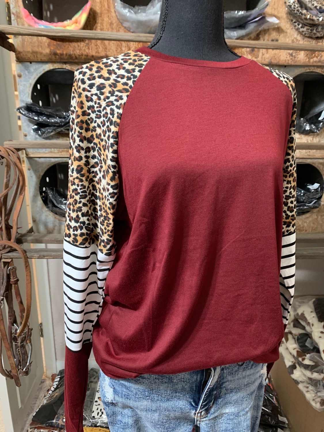 Maroon w/leopard white stripes