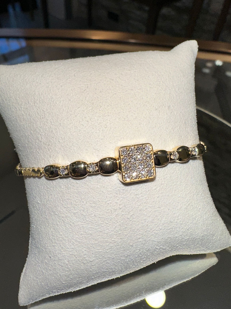 Thumbnail: Million kisses Bracelet