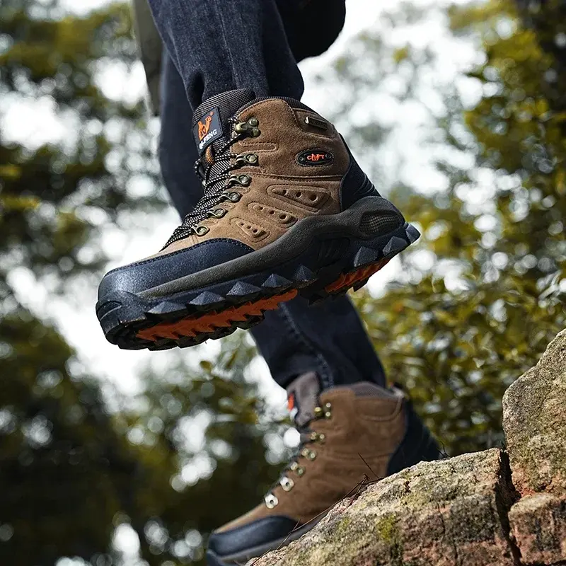 Thumbnail: PLUS SIZE Unisex High-Top Adventure Sneakers Durable Grip Non-Slip Lace-Up Comfo
