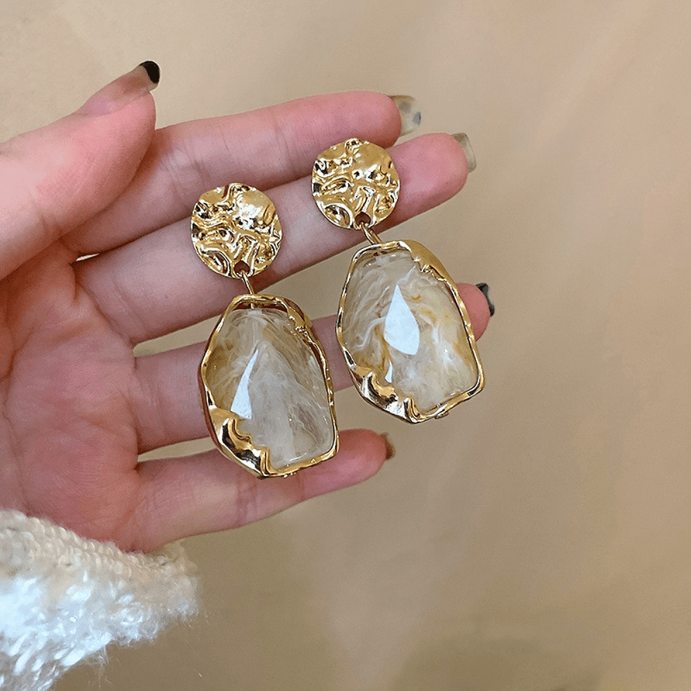 Thumbnail: A pair of resin geometry earrings Fashion earrings Vintage irregular pendants te