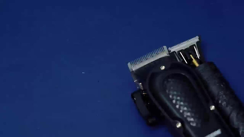 Thumbnail: WEEME Professional Haircut Enjoyment Black Electric Hair Clipper Set, Beauty Kit