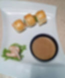 Feuilletés de crevettes au chou vert,sauce cidre et échalotes,Les 3 feuilletés plus la sauce