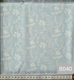 B040 - hellblau mit weißen Blumen.jpg