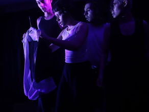 "Teoria do Contrafato" investiga as versões que deixamos de ser