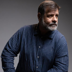 Paulo Camargo lança "Alguém Que Vi de Passagem", 