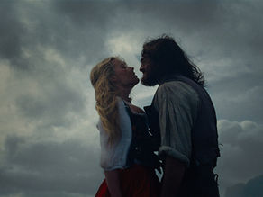 "O Morro Dos Ventos Uivantes" atinge primeiro lugar nas bilheterias no Brasil e no mundo