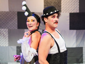13º Festival Comédia EnCena ocupa Curitiba com humor, drama e experiências teatrais para todos os públicos