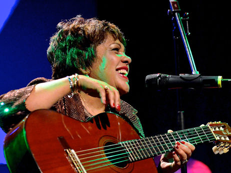 90 anos de Tom Jobim, na voz de Rosa Passos