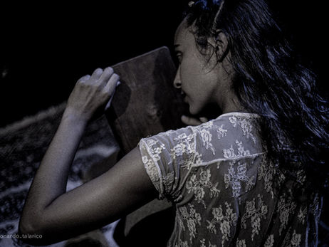 Espetáculo sobre Anne Frank anuncia nova apresentação em Curitiba