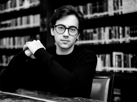 Estudante de medicina estreia na literatura com romance sobre saúde mental