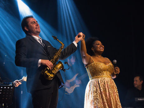 Whitney Instrumental leva emoção e sofisticação a Florianópolis e Curitiba