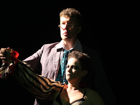 Cia de Teatro São Genésio apresenta "Desrazão", de 27 a 29 de março, no Festival de Curiti