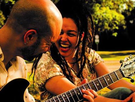 Amanda Pacífico & André Machado, juntos no palco do Quiat Bar