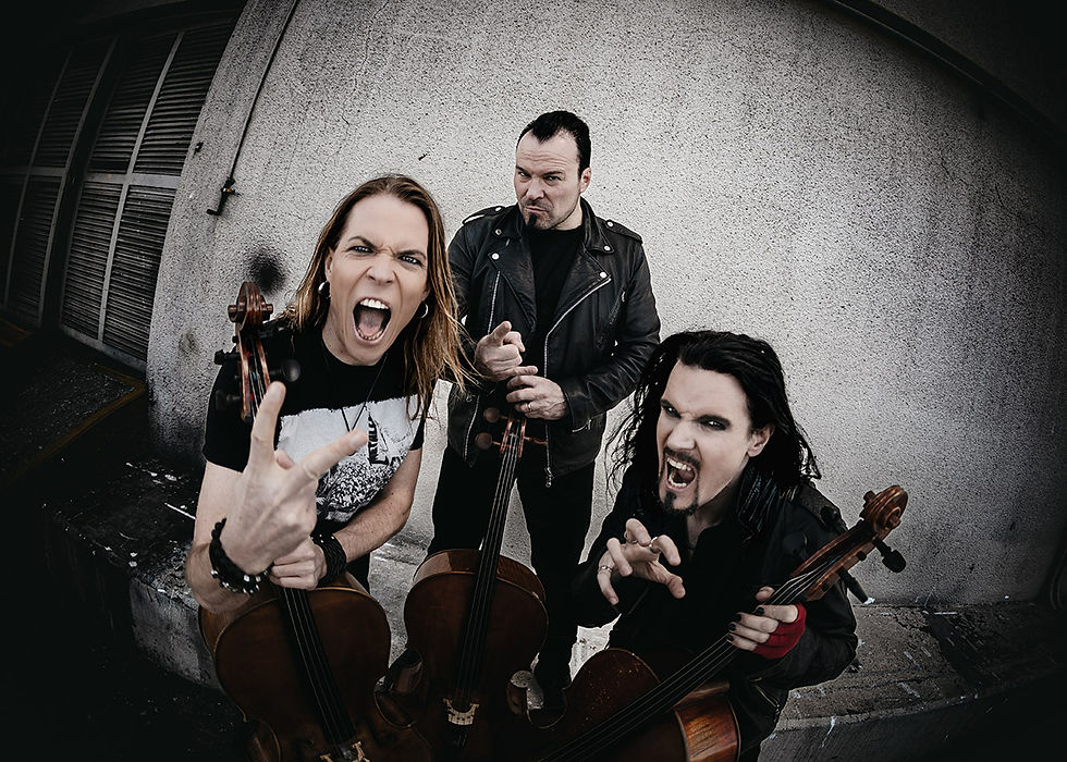 Apocalyptica resgata relação do Metallica com a orquestra em show em Curitiba