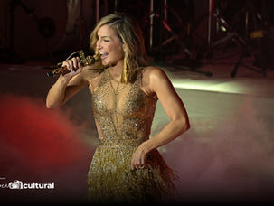 Claudia Leitte brilha em noite memorável na Ópera de Arame, pra fechar o verão com chave de ouro