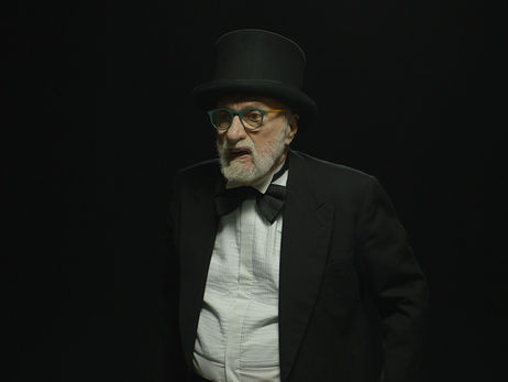 O país dos 6 Berlusconis denuncia manipulação da imprensa nacional