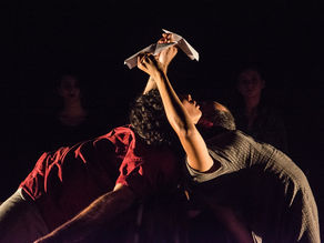 Grupo curitibano lança e-book gratuito sobre criação em teatro