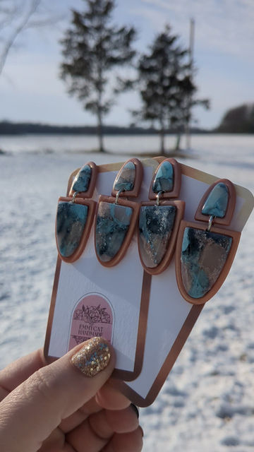 Thumbnail: Winter Blues Collection - Retro Earrings