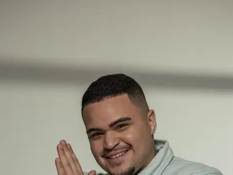 Conquistando seu espaço no pagode, Guga Nandes fala sobre a recepção do público: Fico sem acreditar