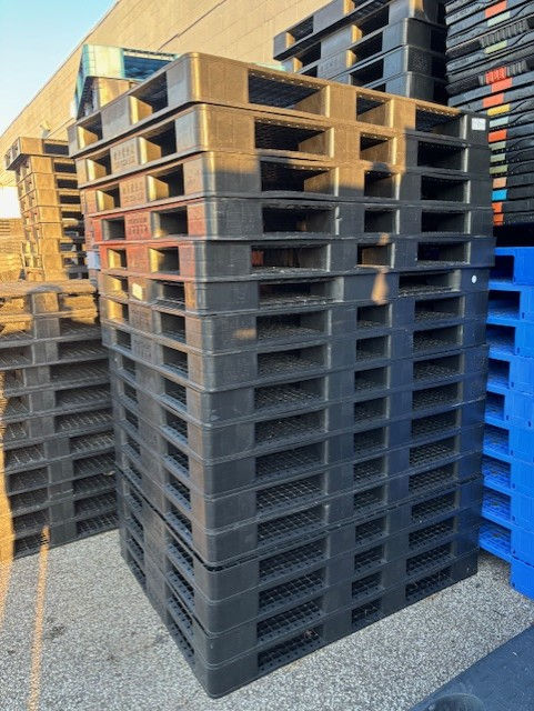 Here-2-Pallets_Stewarts-Trucking-Company.jpg