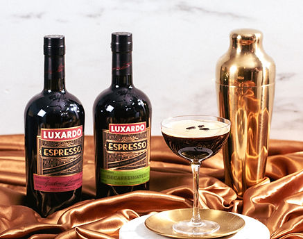LUX_2026_Cocktail-Book_Espresso-Martini-Website.jpg