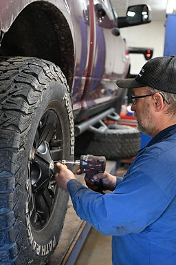Goguen Truck and Trailer tire install.JPG