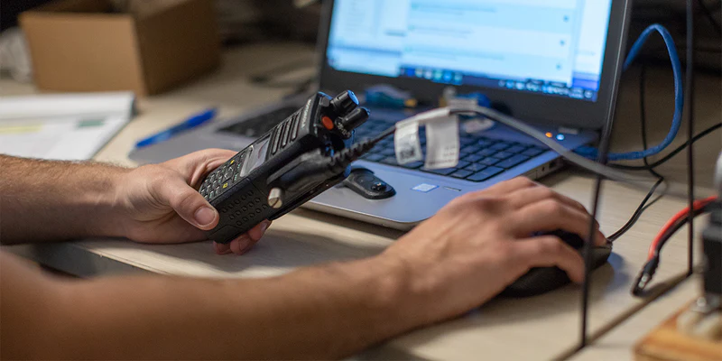Motorola_Radio_Repairs_800x.webp