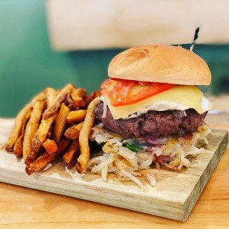 food_burger_2.jpeg