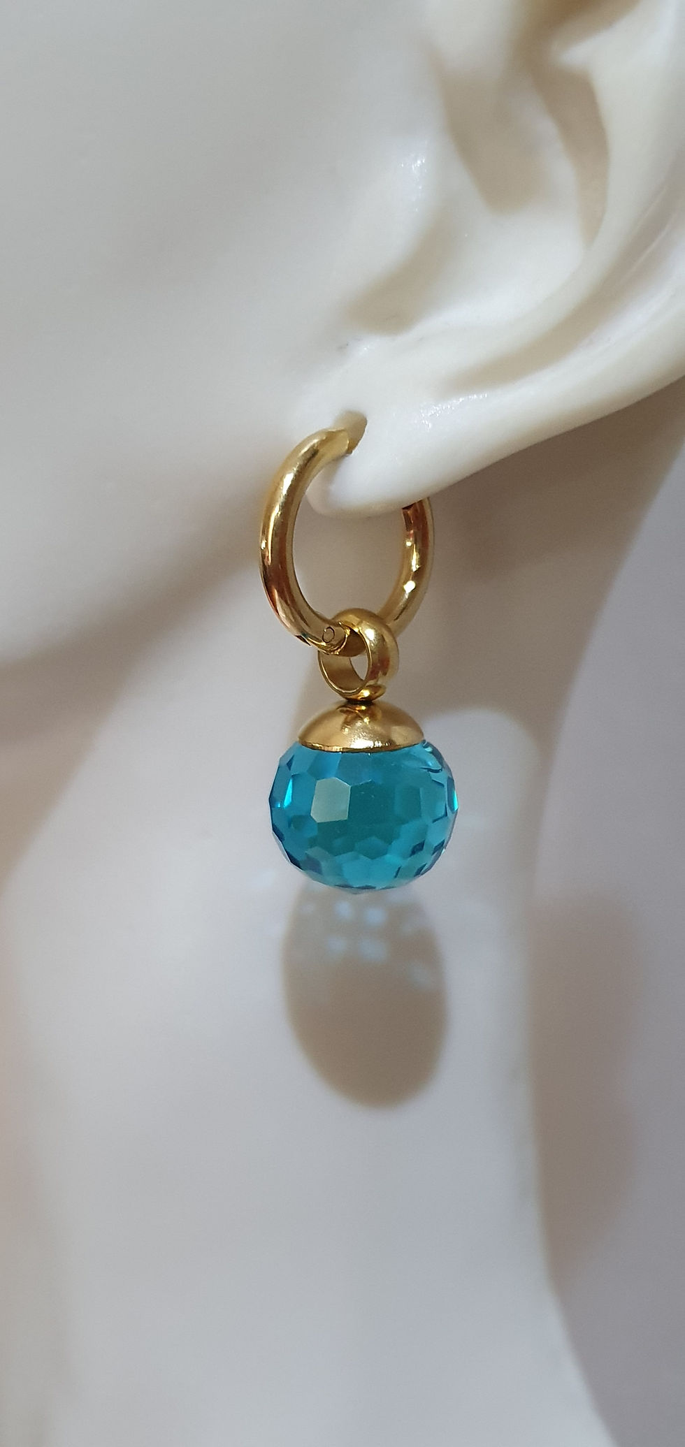 Boucles d'oreilles acier inoxydable doré pendentifs boules bleues