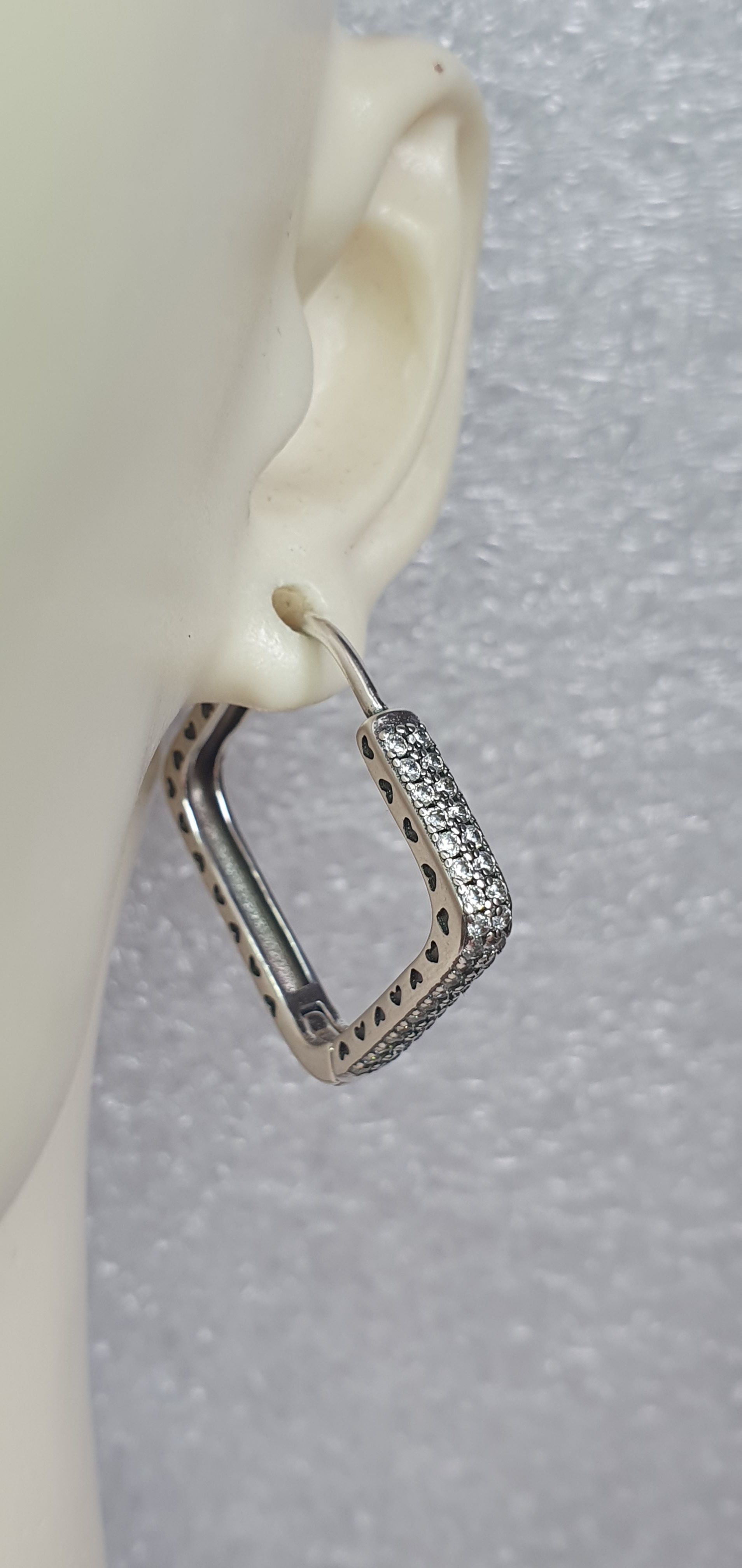 Boucles d'oreilles losange argent 925 et zircons