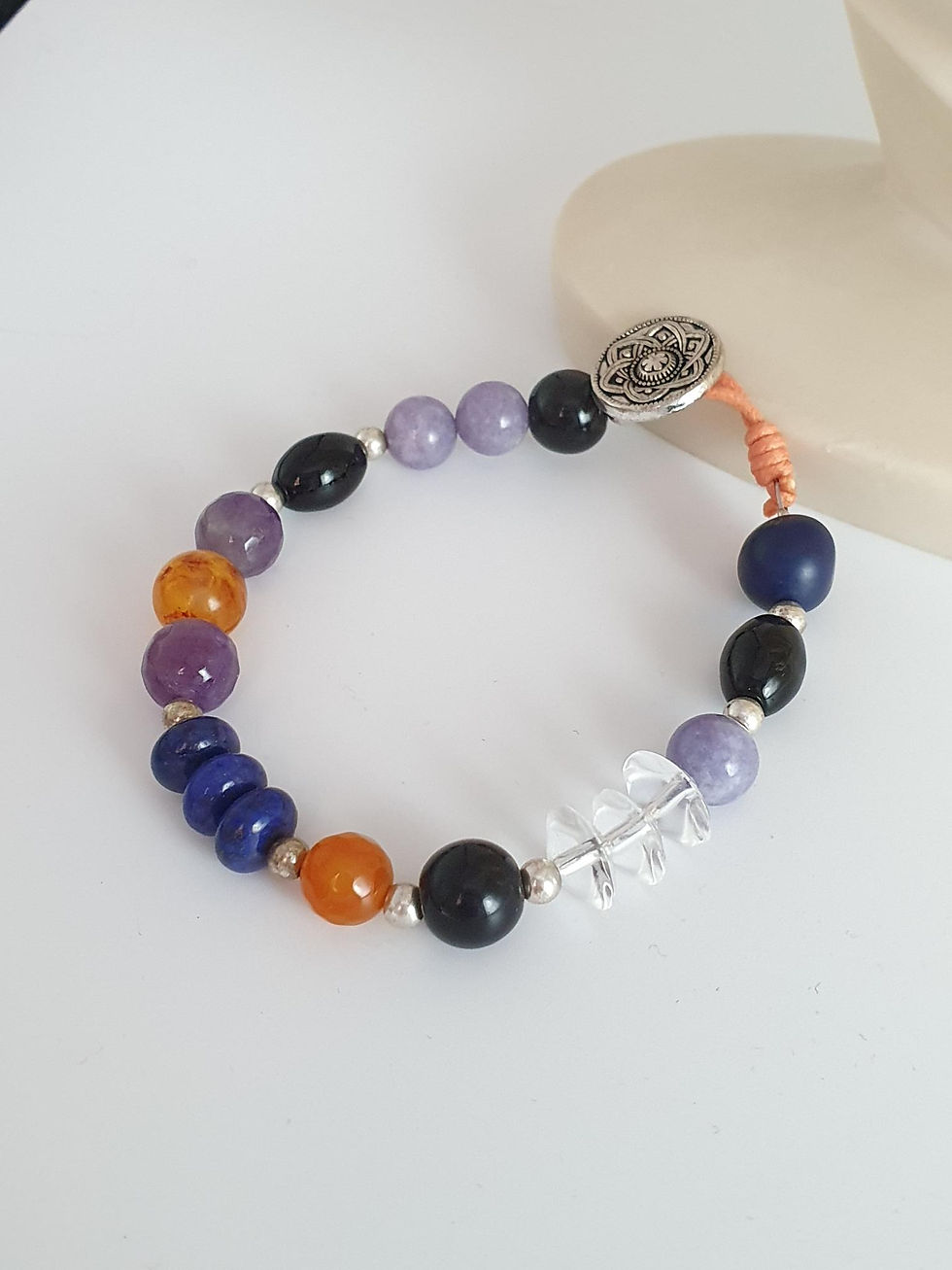 Bracelet câble acier et perles en verre et pierres naturelles