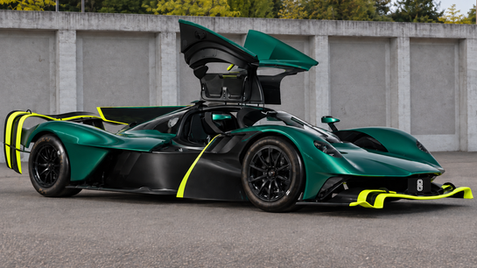 Aston Martin Valkyrie AMR Pro. Track-only project. Indicative 10% ticket: CHF 585'152.37; minimum 20%: CHF 1'170'304.74. Fee included.