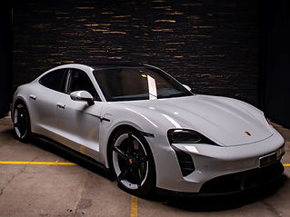 Porsche Taycan Turbo S 2021