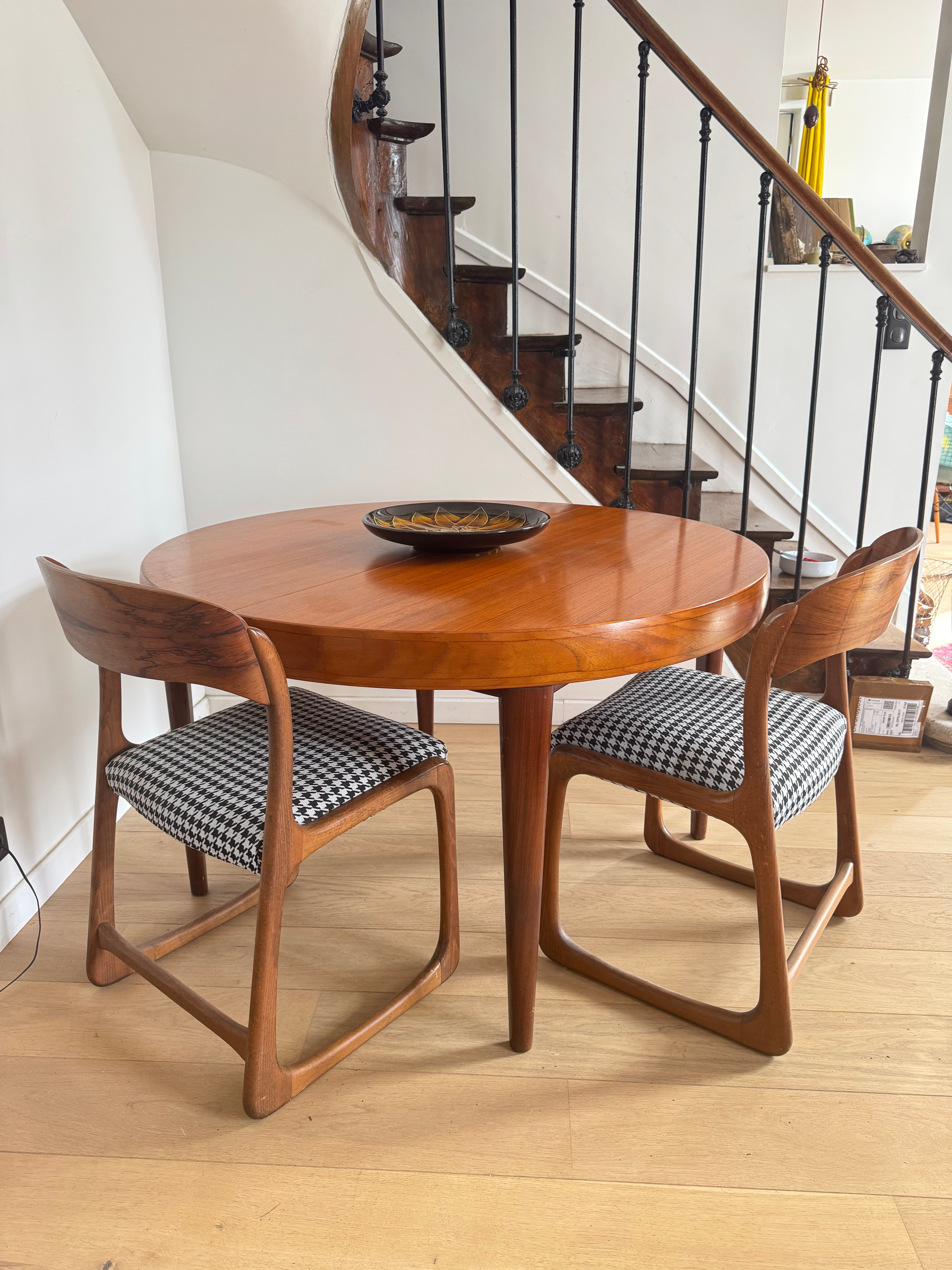 Table en teck vintage avec rallonges 