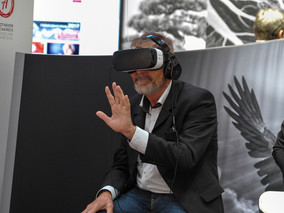 SC_Content_4zu3_VR_AR.002.jpeg