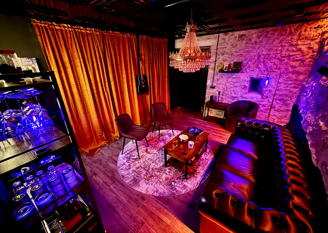 Private Speakeasy