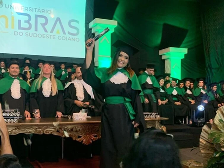 Fisioterapeuta morta e enrolada em lençol havia conquistado diploma há menos de um ano