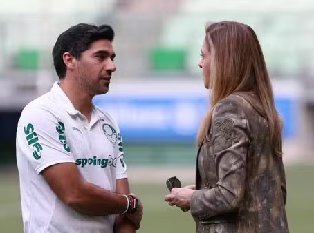 Palmeiras abriu mão de multa em renovação com Abel e crê em "fico" mesmo sem assinar