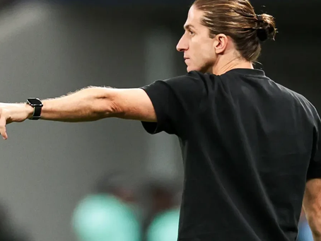 Renovação de Filipe Luís trava no Flamengo, e clube já avalia plano B