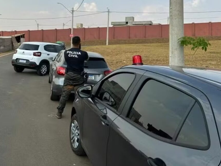 Polícia apreende carro de luxo de ex-síndico suspeito de desviar dinheiro de condomínio