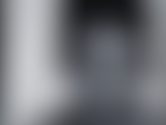 Menino de 13 anos morre após choque elétrico ao pular muro para buscar bola e tocar em fiação improvisada em Quirinópolis